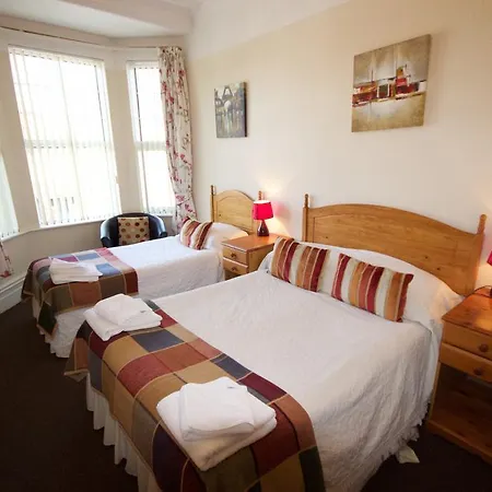 York Lodge Guesthouse Konukevi
