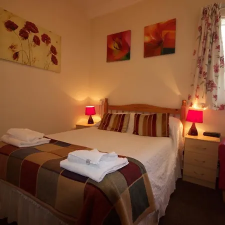 York Lodge Guesthouse 3*